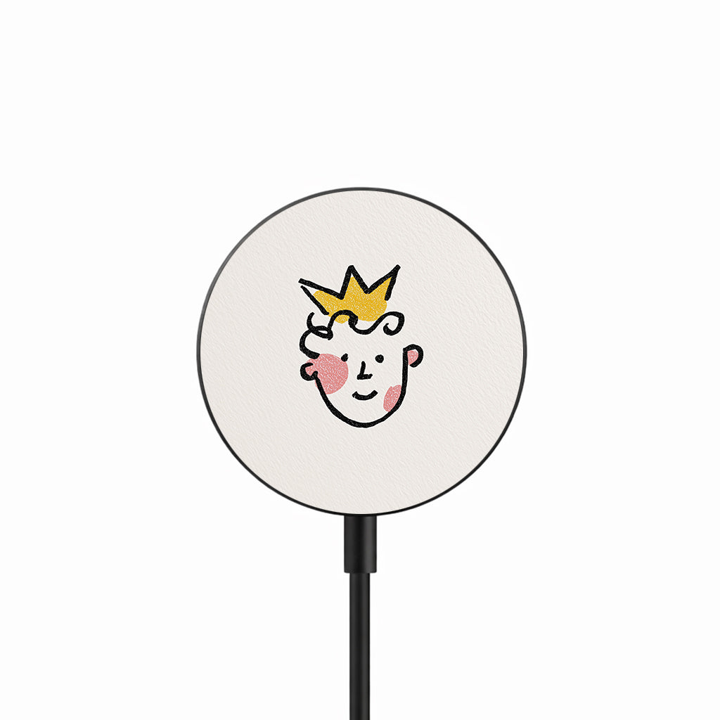 Tiny Royal Joy 25W Qi2.2 magnetic wireless charger front view