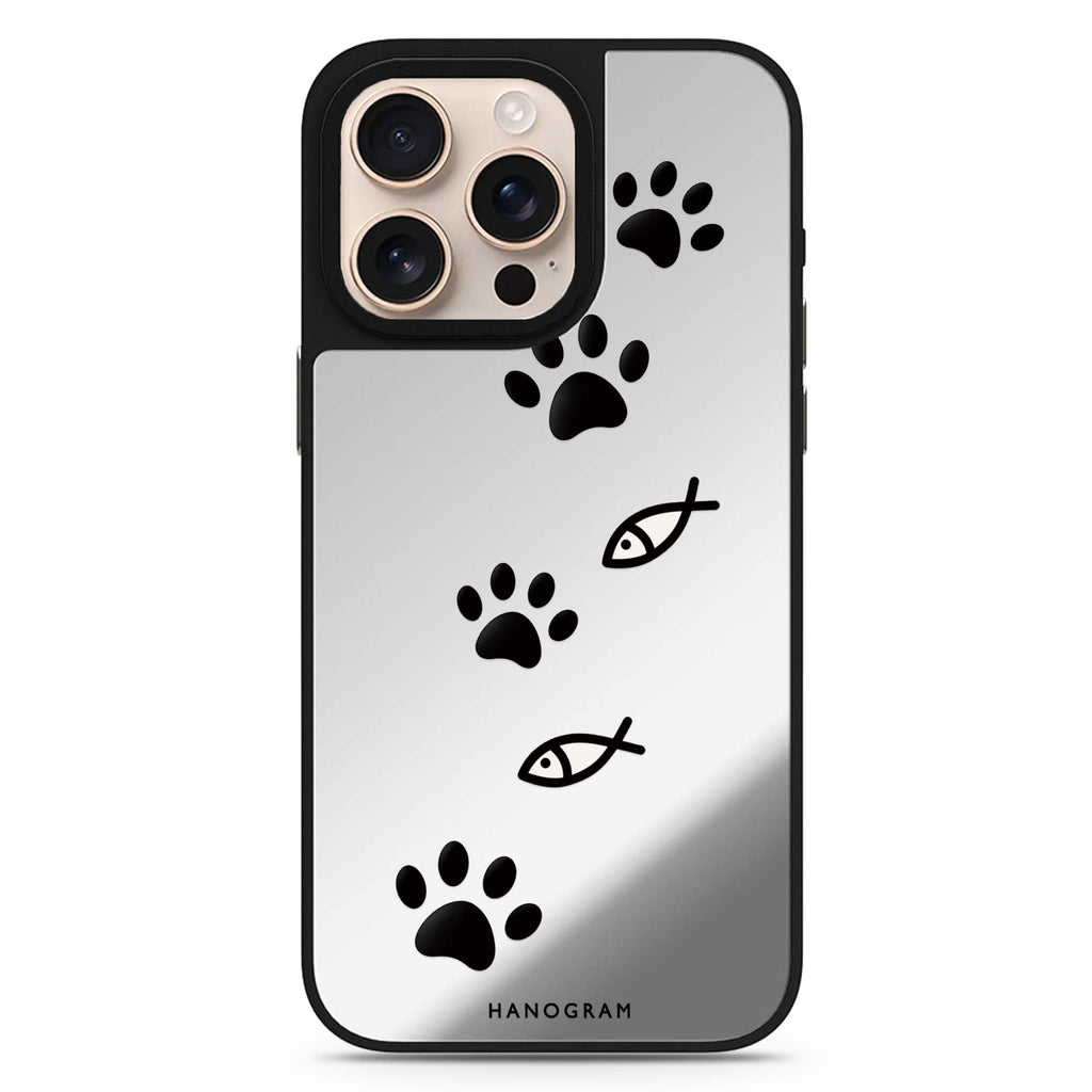 The Fishbone Footpath iPhone Mirror Case – design view 1