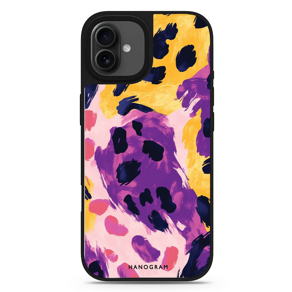 Wild Essence iPhone 17 mirror case